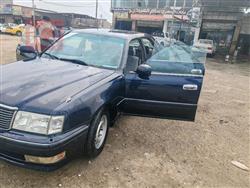 تۆیۆتا کراون